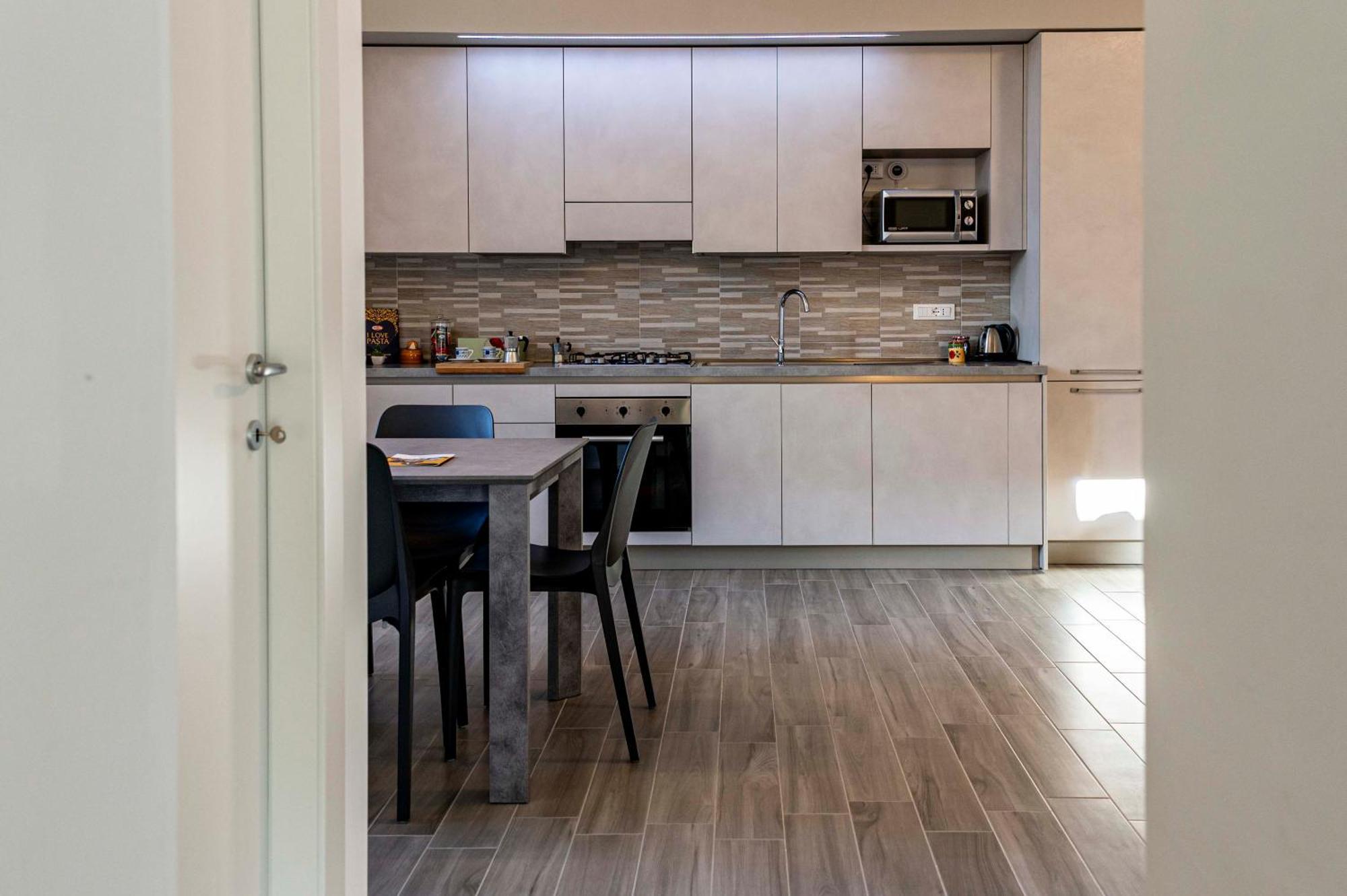 L'Aquila Home 'Il Comfort In 4 Camere' Eksteriør billede